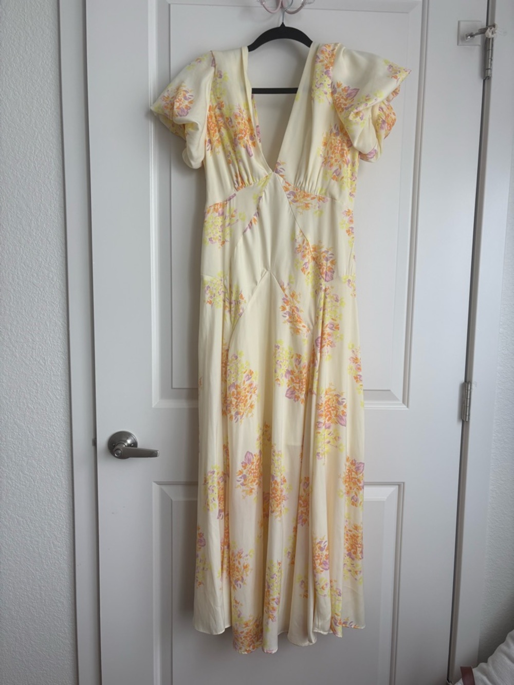 Floral V-Neck Maxi Dress in Light Yellow